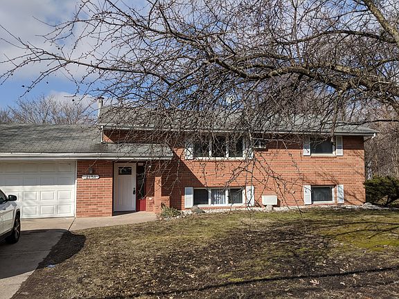 2nd image of 2151 Londin Ln E Unit B