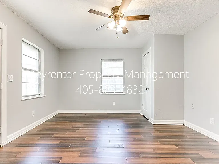 3615 SW 12th St — Photo 23
