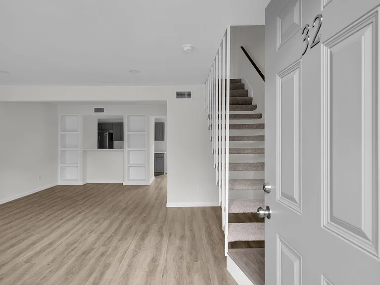 6111 Beverly Hill St #32 — Photo 3