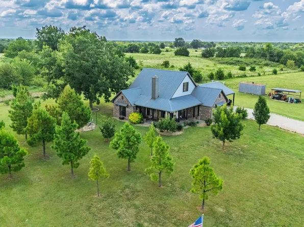 2099 Fm 1566 W, Celeste, TX 75423