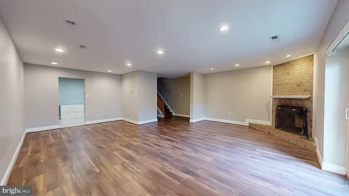 951 S Rolfe St #1 Photo 1