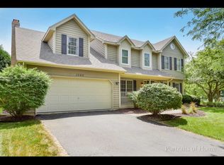 1960 Clyde Dr, Naperville, IL 60565