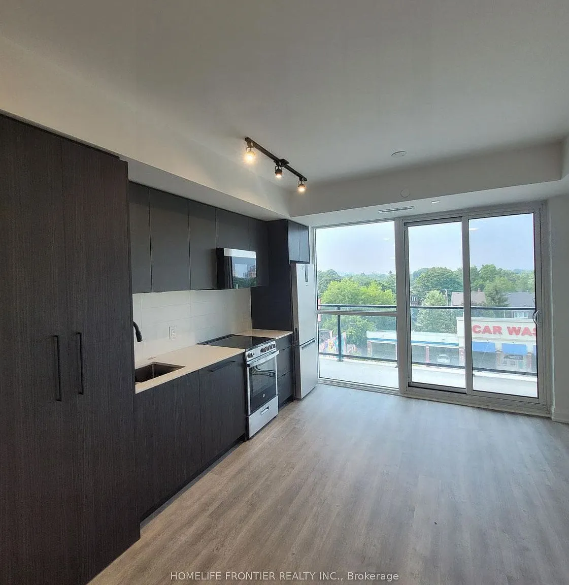Studio, $1,750 — Photo 4
