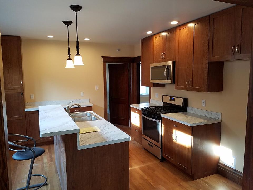 1st image of 6018 Pershing Ave