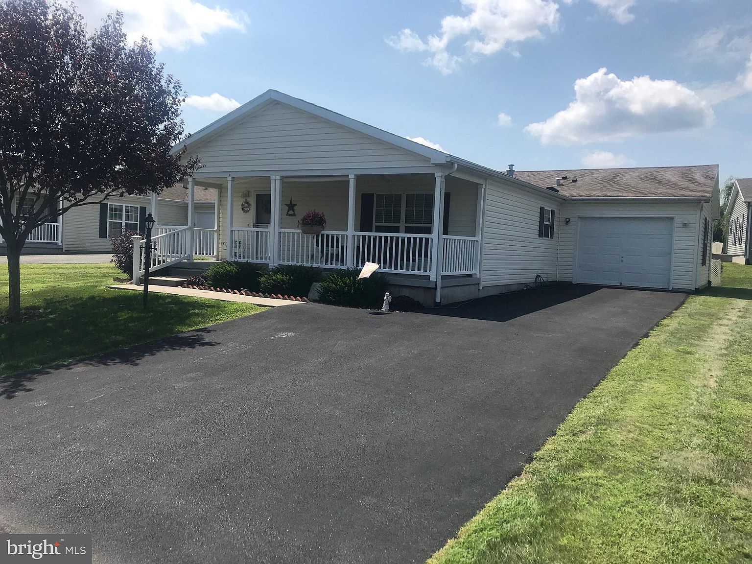 34 Eagles Watch N, Bechtelsville, PA 19505 Zillow