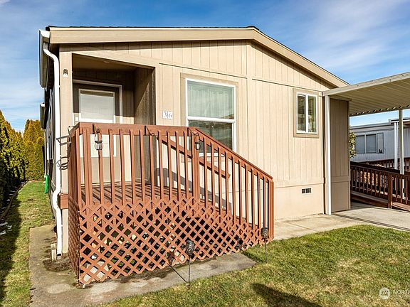 5th image of 225 NE Ernst Street #36