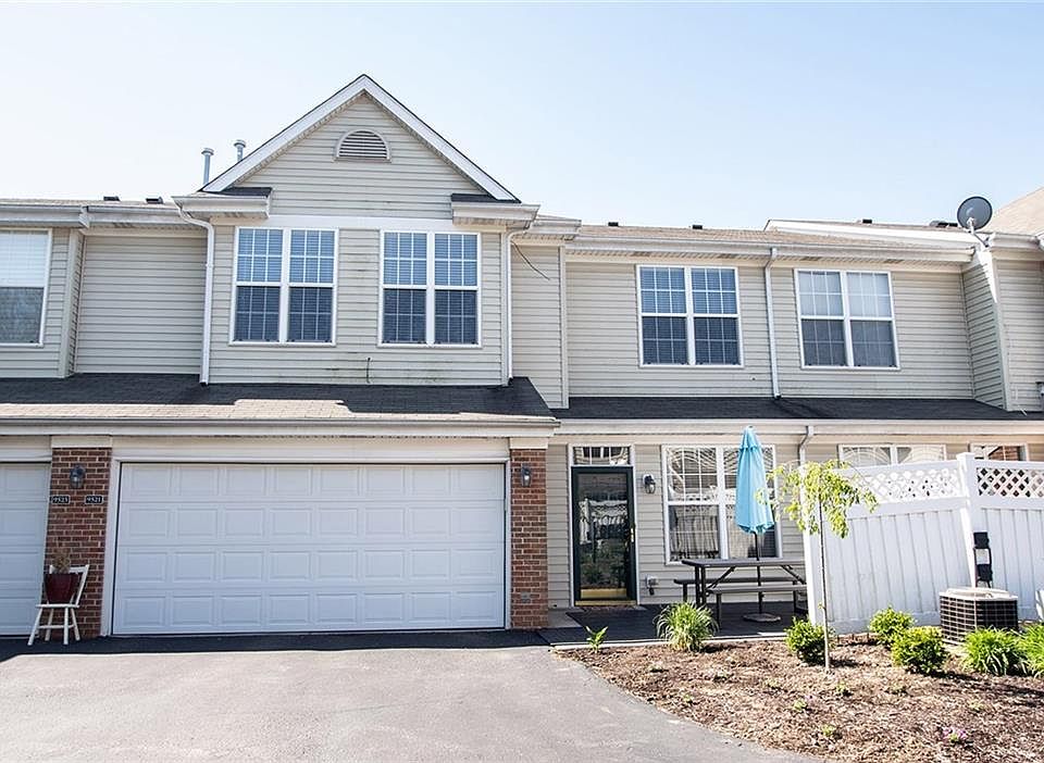 1st image of 9521 Brightwell Dr