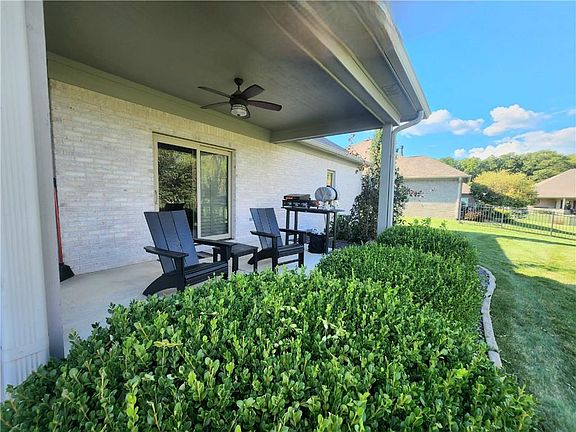 4th image of 3359 Juparana Ln