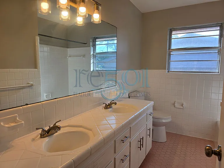 6601 Bluebird Dr — Photo 24