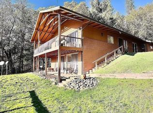 2595 E Evans Creek Rd, Rogue River, OR 97537
