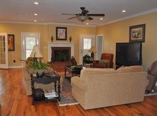 143 Red Tip Ln, Albany, GA 31721