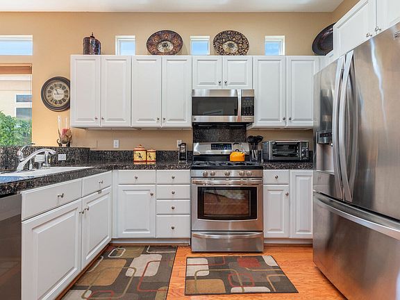 4th image of 43478 Royal Saint George Dr