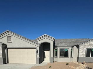 3338 Palmeras St, Kingman, AZ 86401