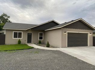 879 SW 14th Pl, Hermiston, OR 97838