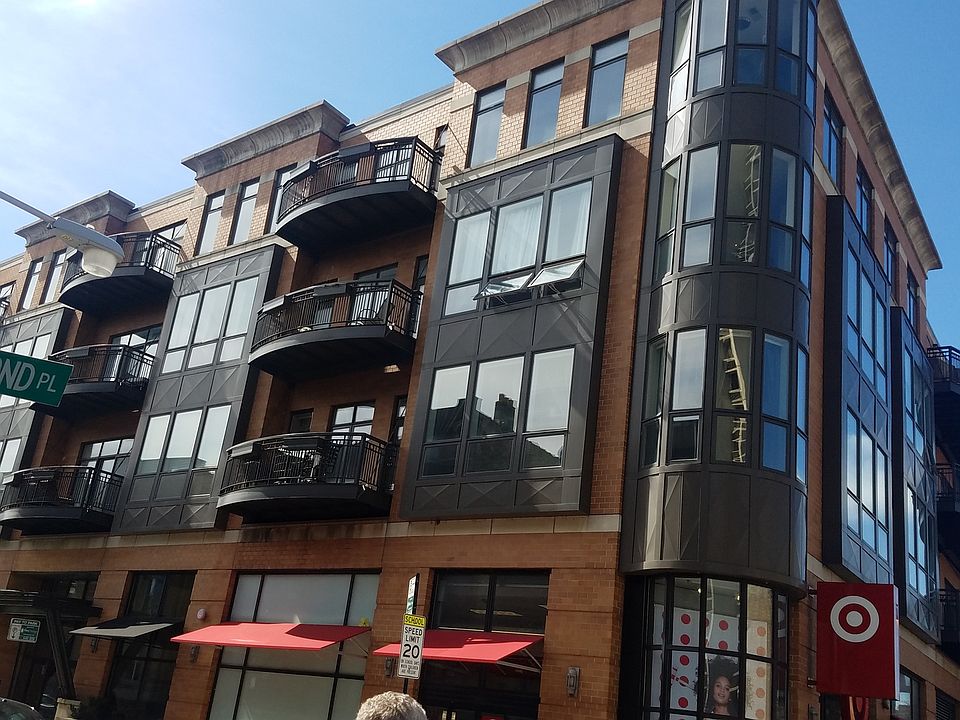 1st image of 600 W Drummond Pl APT 411