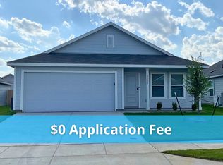 10024 Isla Ln, Crowley, TX 76036