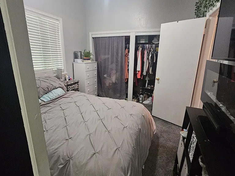 423 E Bijou St — Photo 12