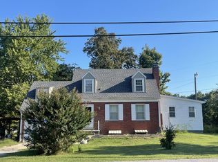 1159 Hospital Rd, Dawson Springs, KY 42408