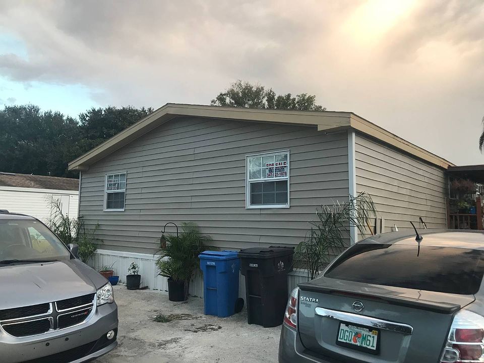 1st image of 9633 Oaks St