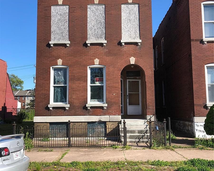 1st image of 2040 E John Ave