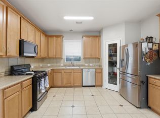 8243 Gran Villa Dr, Cypress, TX 77433