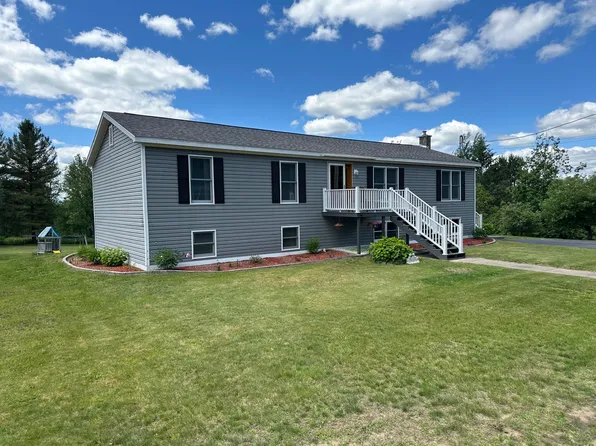 57 Bradley St, Tupper Lake, NY 12986