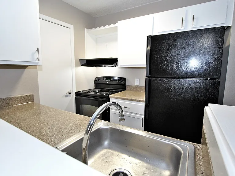 Tramor at Oak Run — Photo 42