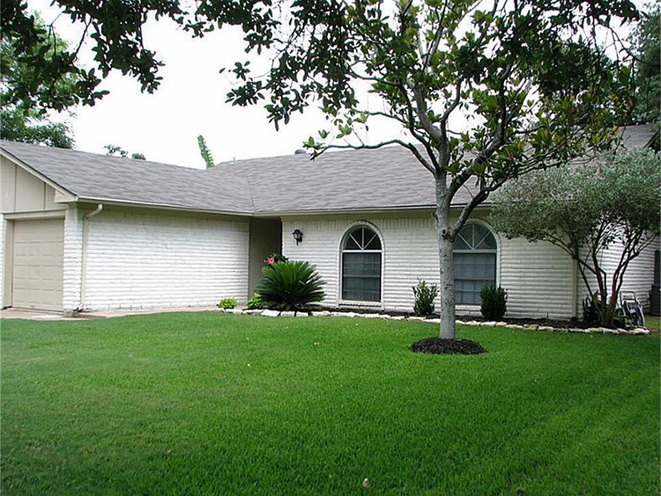1st image of 22306 Goldstone Dr