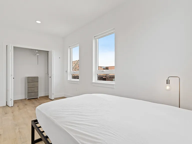 Bosco 1717 University Ave — Photo 128