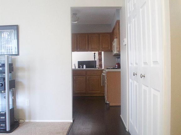 2nd image of 39193 Elsie St