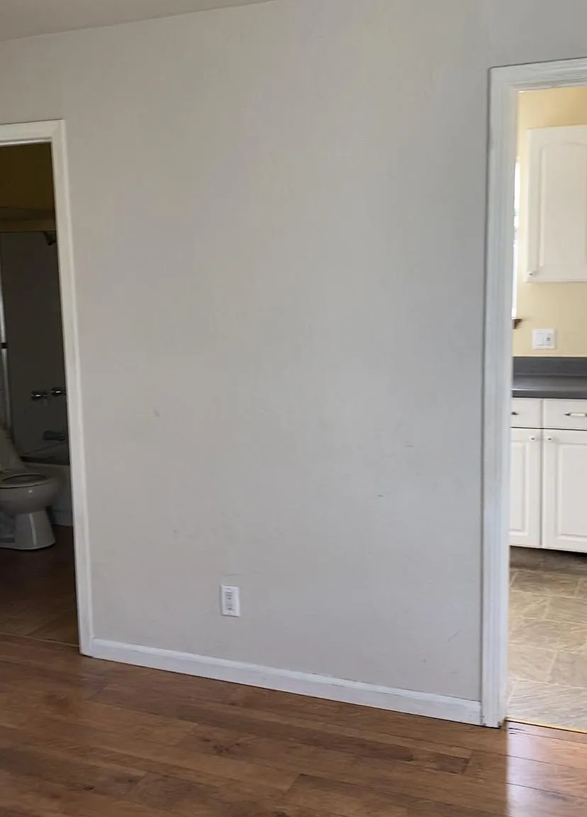 1 bed, 300 sqft, $1,425 — Photo 3