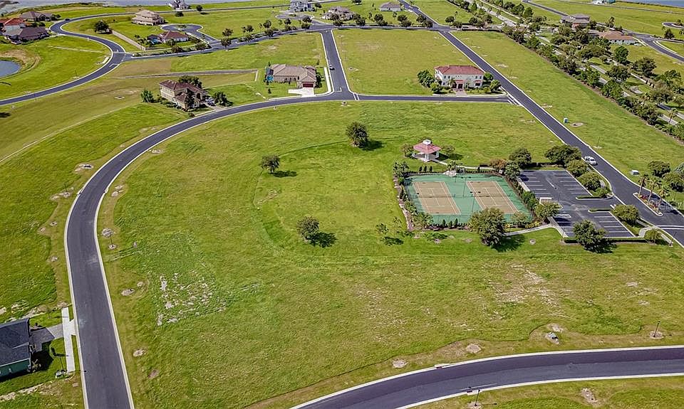 1st image of 221 Snowy Orchid Way