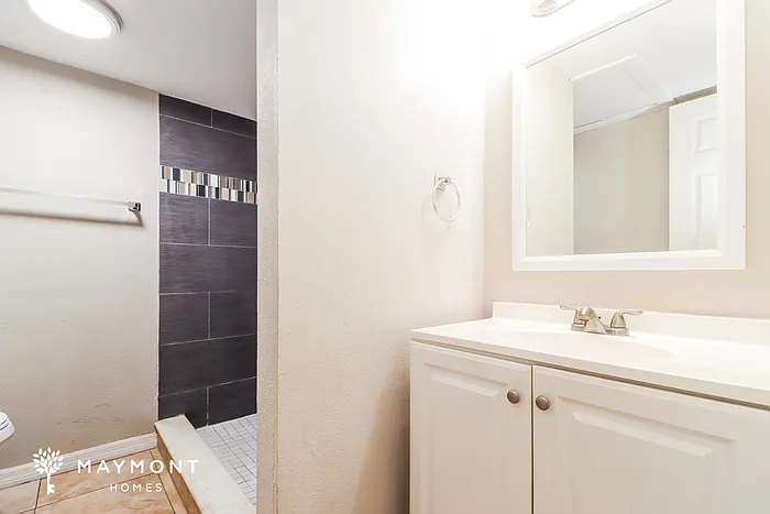 2086 Shadow Ln — Photo 11