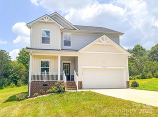 1542 Antioch Dr, Conover, NC 28613