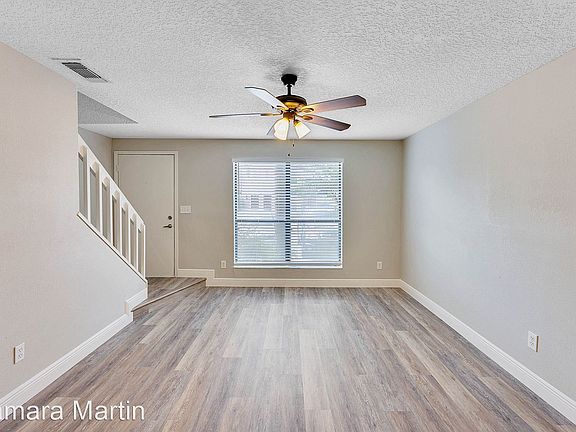 3rd image of 607 Casa Park Ct #L