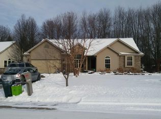 6147 Sanctuary Pointe Dr, Grand Blanc, MI 48439