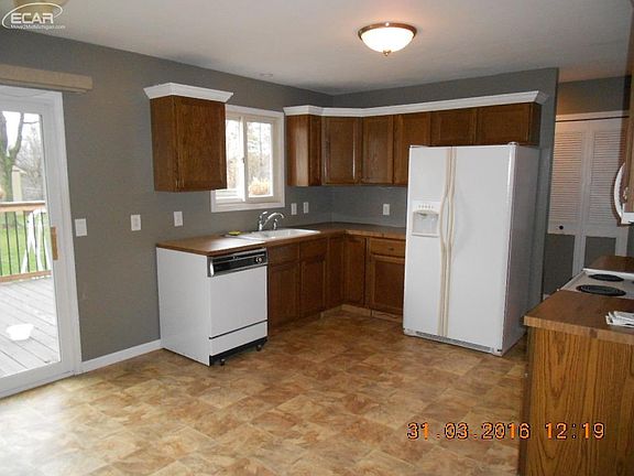 3rd image of 7063 Cleon Dr