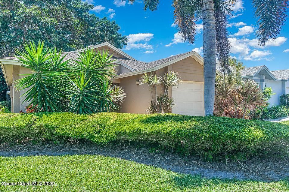 1st image of 380 Cypress Point Dr
