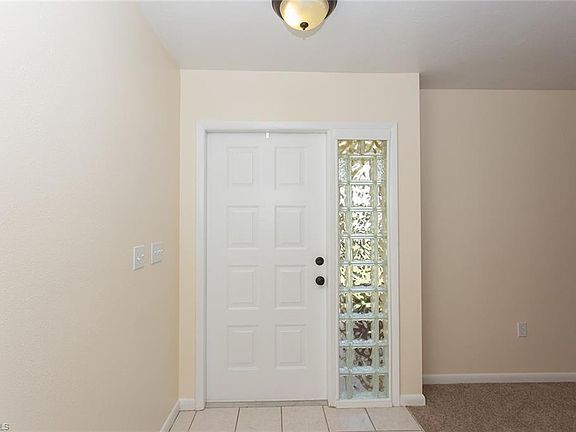 3rd image of 5601 SW 5th Ave