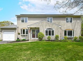 331 Babylon St, Islip Terrace, NY 11752