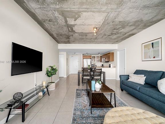 2nd image of 3250 NE 1st Ave APT 814