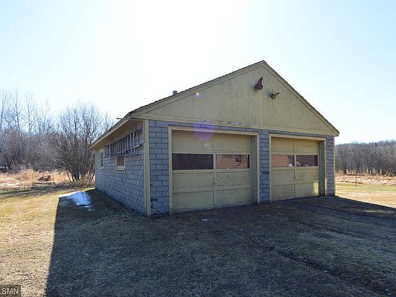 2nd image of 410 15th Ave W
