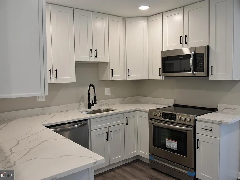 9858 Sweet Mint Dr — Photo 3