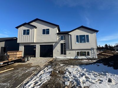 1242 9th St SW, Watford City, ND, 58854