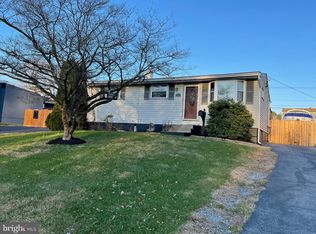 103 Tuscany Rd, Aston, PA 19014