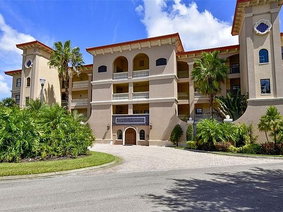3rd image of 7604 Lake Vista Ct Unit 205