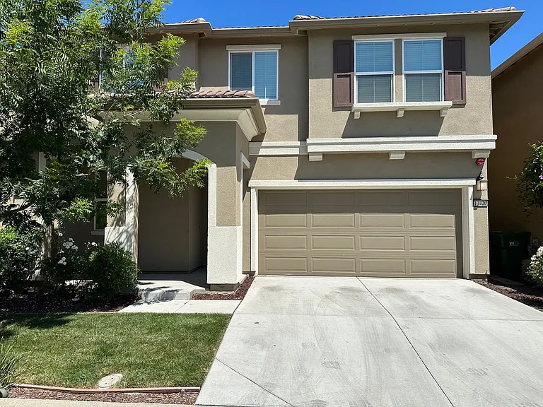 10720 Padua Way — Photo 2