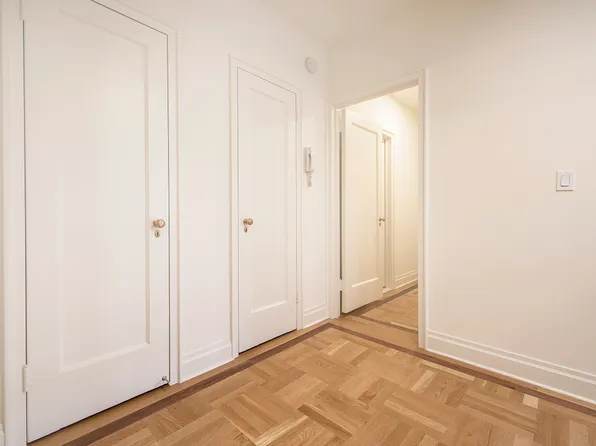 20 East 35th Street image 12 of 13