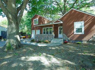 5821 Appleton Ave, Raytown, MO 64133