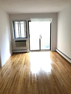 Rented by 18 REALTY | media 40